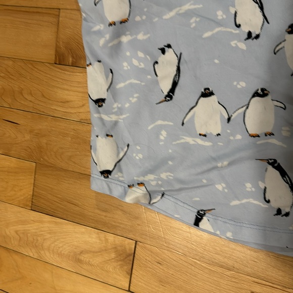 Penguin nightgown - Picture 3 of 7